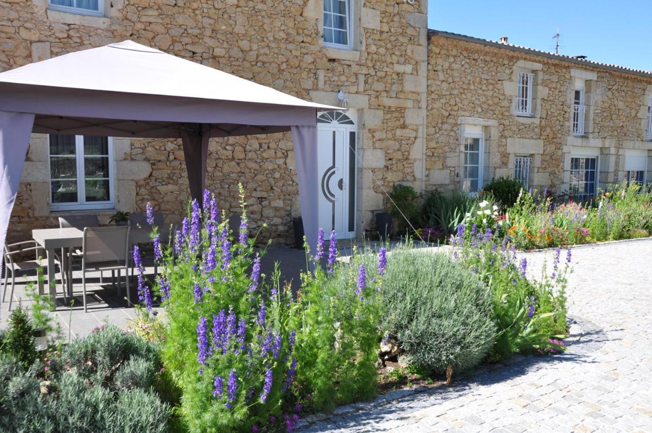 B&B Clos San Gianni Pujols-sur-Ciron Εξωτερικό φωτογραφία