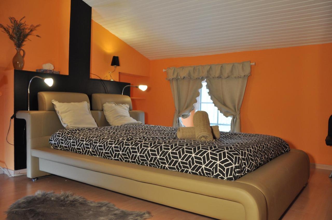 B&B Clos San Gianni Pujols-sur-Ciron Εξωτερικό φωτογραφία